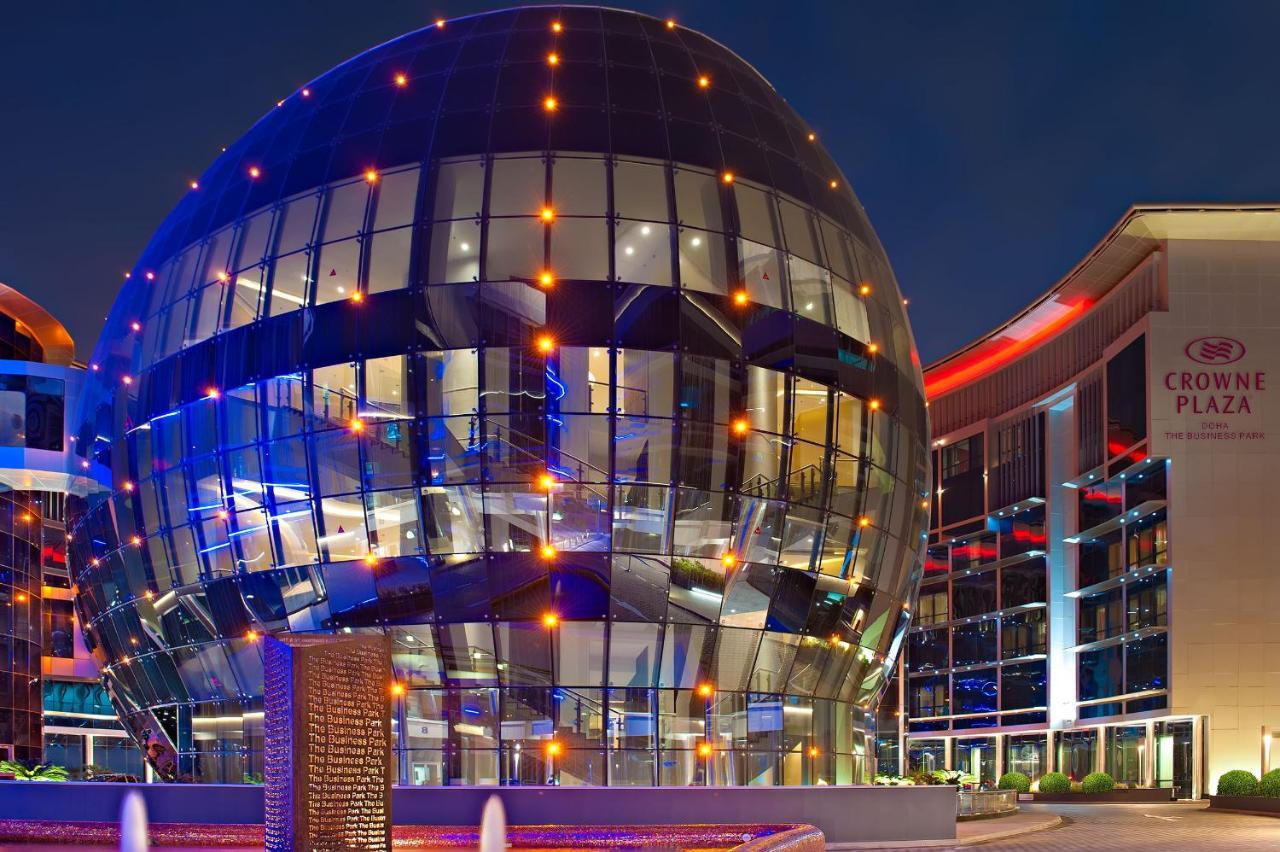 Crowne Plaza Doha - The Business Park By Ihg Hotel Eksteriør billede The Crescent, Dubai