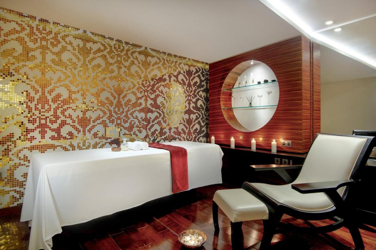Crowne Plaza Doha - The Business Park By Ihg Hotel Eksteriør billede A spa treatment room